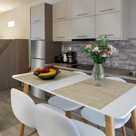 Apartamento Casa Gardenia-modern Next To The Beach, Near Old Town *