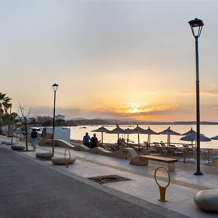 Casa Gardenia-modern Next To The Beach, Near Old Town