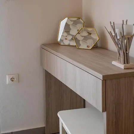 Casa Gardenia-modern Next To The Beach, Near Old Town * La Canea