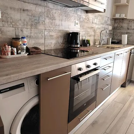 Casa Gardenia-modern Next To The Beach, Near Old Town *